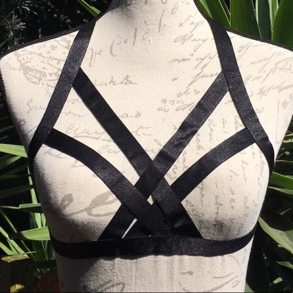 New! Black Cage Harness Bra - Picture 2 of 4